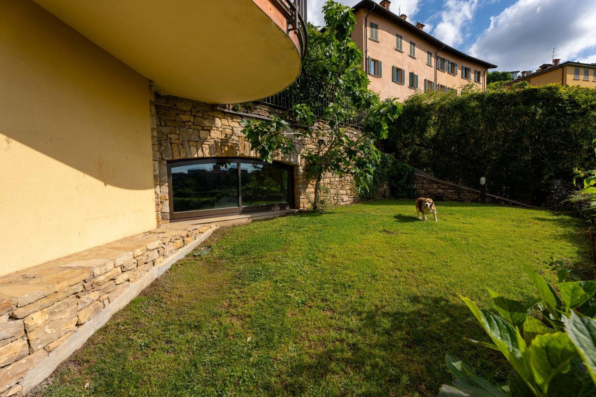 Apartments Vistallihouse 베르가모 외부 사진